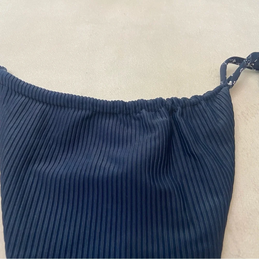 New! Frankie’s Bikini’s Tia ribbed thong string bikini bottom 3738
